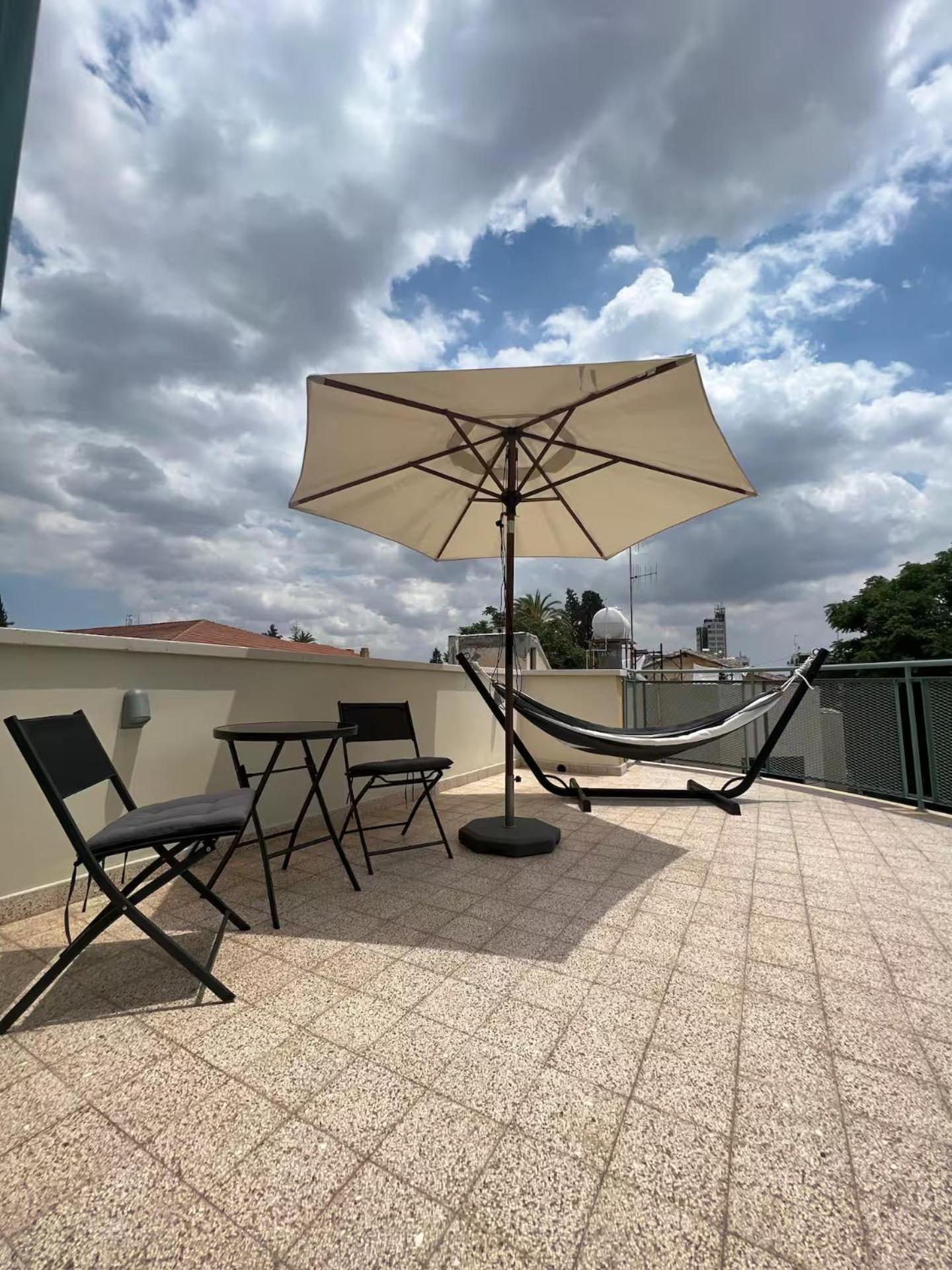 Centre Luxury Renovated Апартаменти